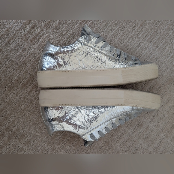 P448 Thea Stellar Sneakers Metallic Silver Size 9 - Picture 5 of 10